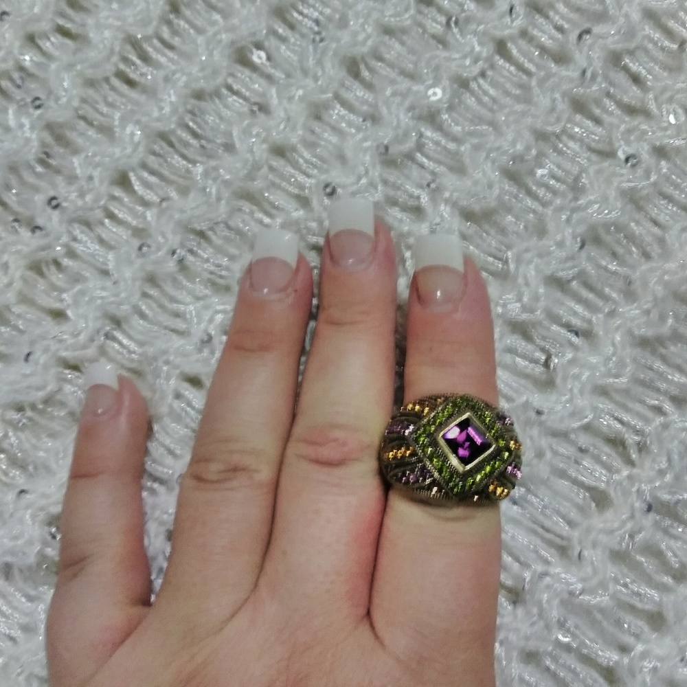 Beautiful Costume Jewelry Ring